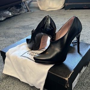 Herve Leger. Size 38.